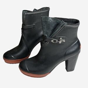 Sorel Medina Heeled Waterproof Rain Boots Size 11 Black Red 4” Heel